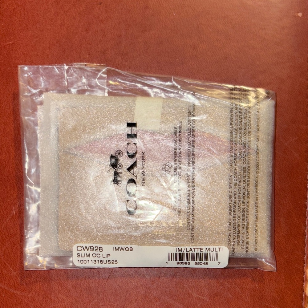 NWT Coach Slim CC Lip Card Case in Latte Multi